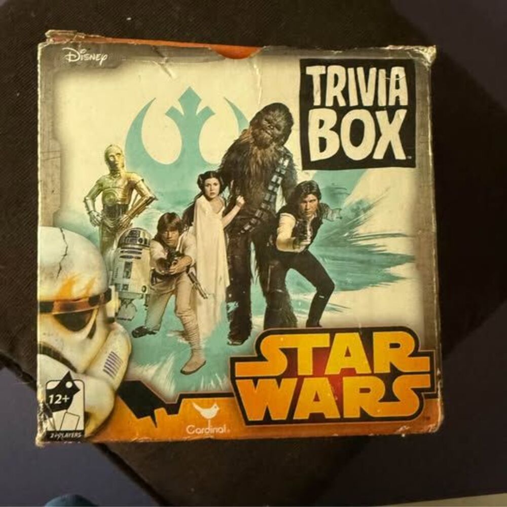 Star Wars trivia box game